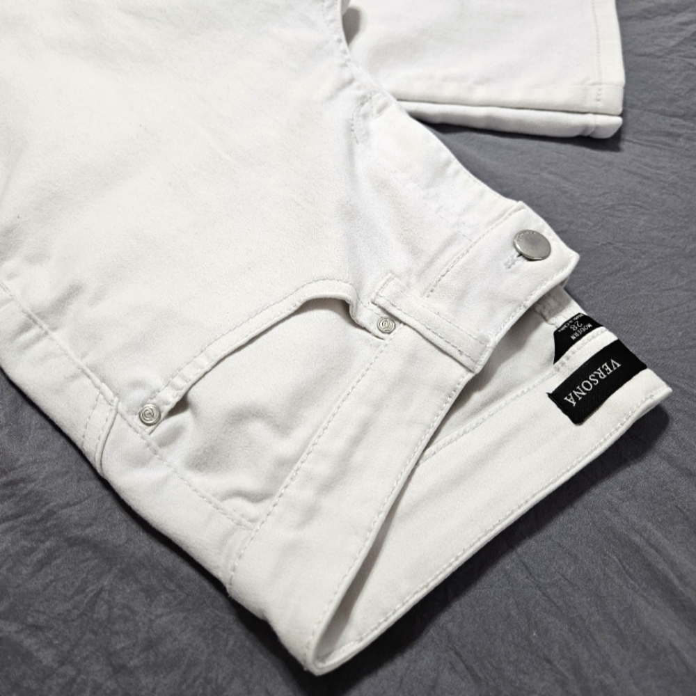 Versona Modern Skinny, White, Size 28